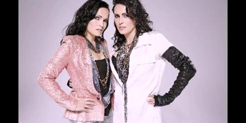 Tarja Turunen and Sharon den Adel (wank clip)