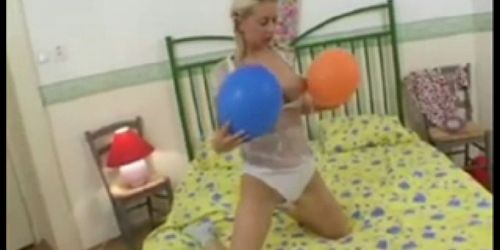 Young Boobs and Balloons BVR