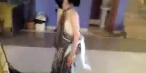 Arab ass dance