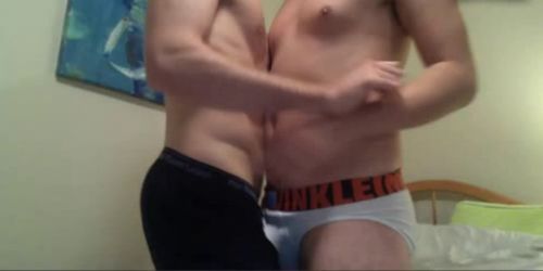 Very Beautiful Gay Boys Have Fun On Cam And Enjoy It