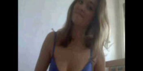 sexy girl on chatroulette plays with me