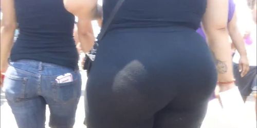 Candid Booty 5