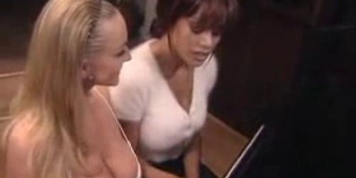 Danni Ashe Eats And Fingers Pussy On A Piano