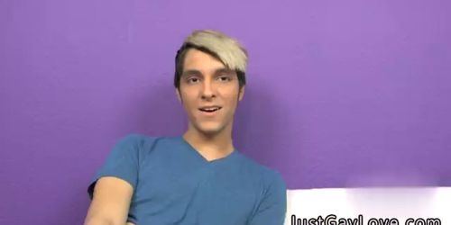 Gay porn cuban man play wit self He lays in bed and thi