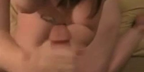 Ameteur teen handjob and facial