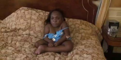 UGLY BLACK HANDICAPPED GIRL FUCKING