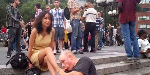 NYC Foot Massage Public