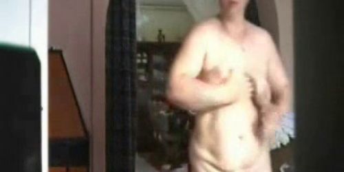 Hidden cam caught my mum fully nude home alone