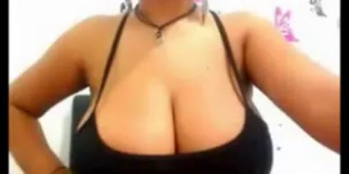 Sexy latin babe with big tits masturbating