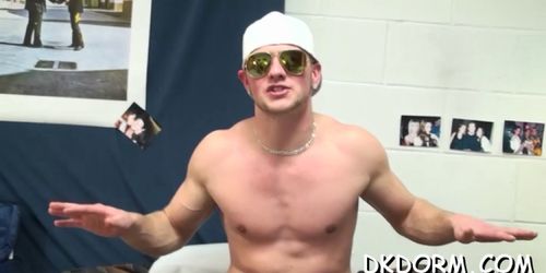 Hot gays get horny need sex