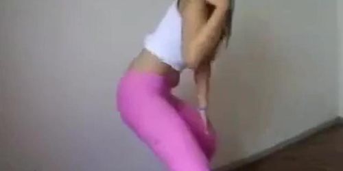 cameltoe pink leggins dance