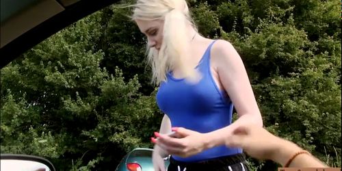 Big boobs blonde teen Grace Harper gets nailed by stran