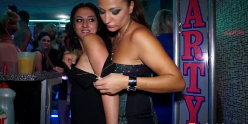 Euro amateur rimming babe on dancefloor