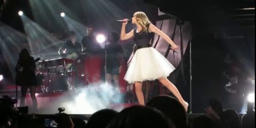 Taylor Swift performing in Detroit