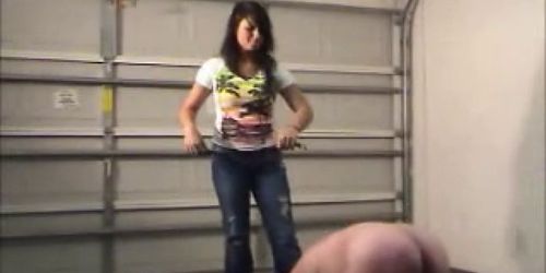 Brunette femdom whipping