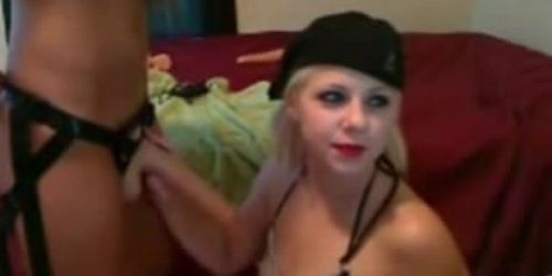 Sexy blonde lesbian play on webcam