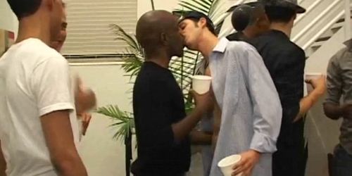 Gay dudes jerk off and suck