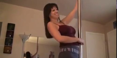 Busty mom smoking cigarette and sucking cock