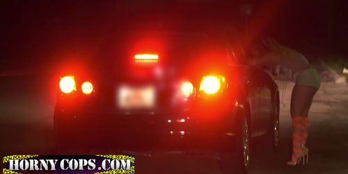 Monster dick drilling tiny butt