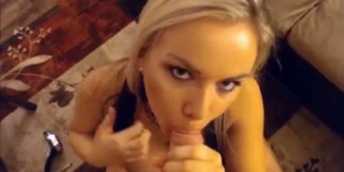 Sexy Girl Sucking Cock