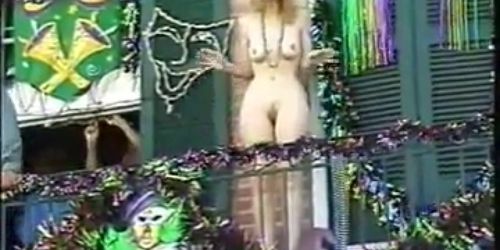 Nude Chick During Mardi Gras (Hot Girl)