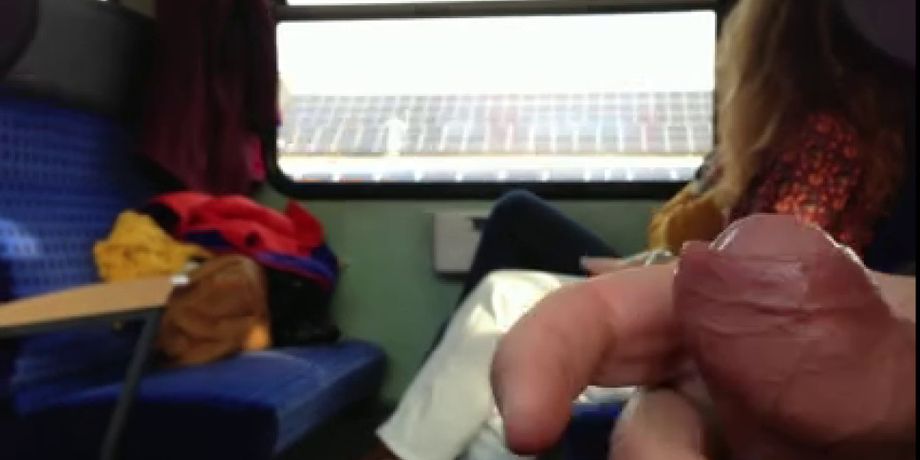 Train Flash w cum 7 - by schrotti - EMPFlix Porn Videos