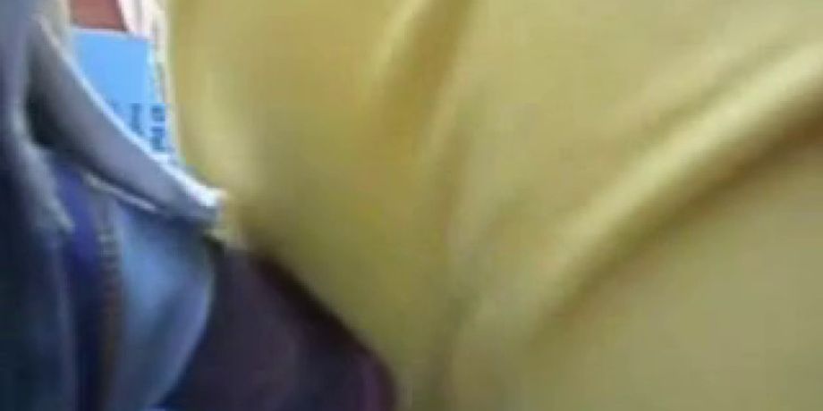public grope at concert pt1 EMPFlix Porn Videos