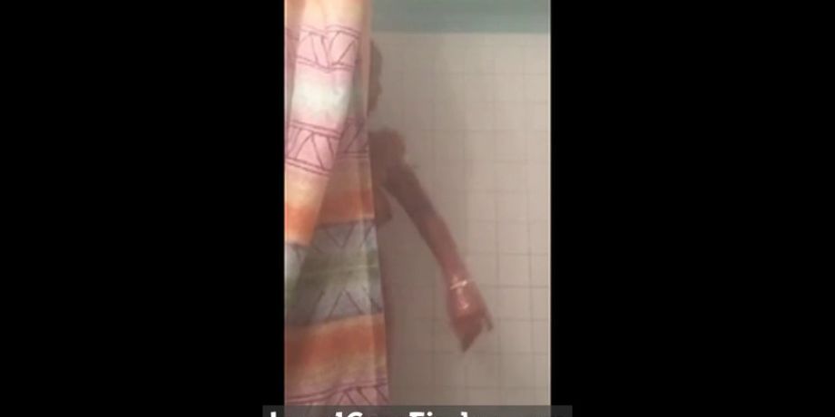 Periscope shower  EMPFlix Porn Videos